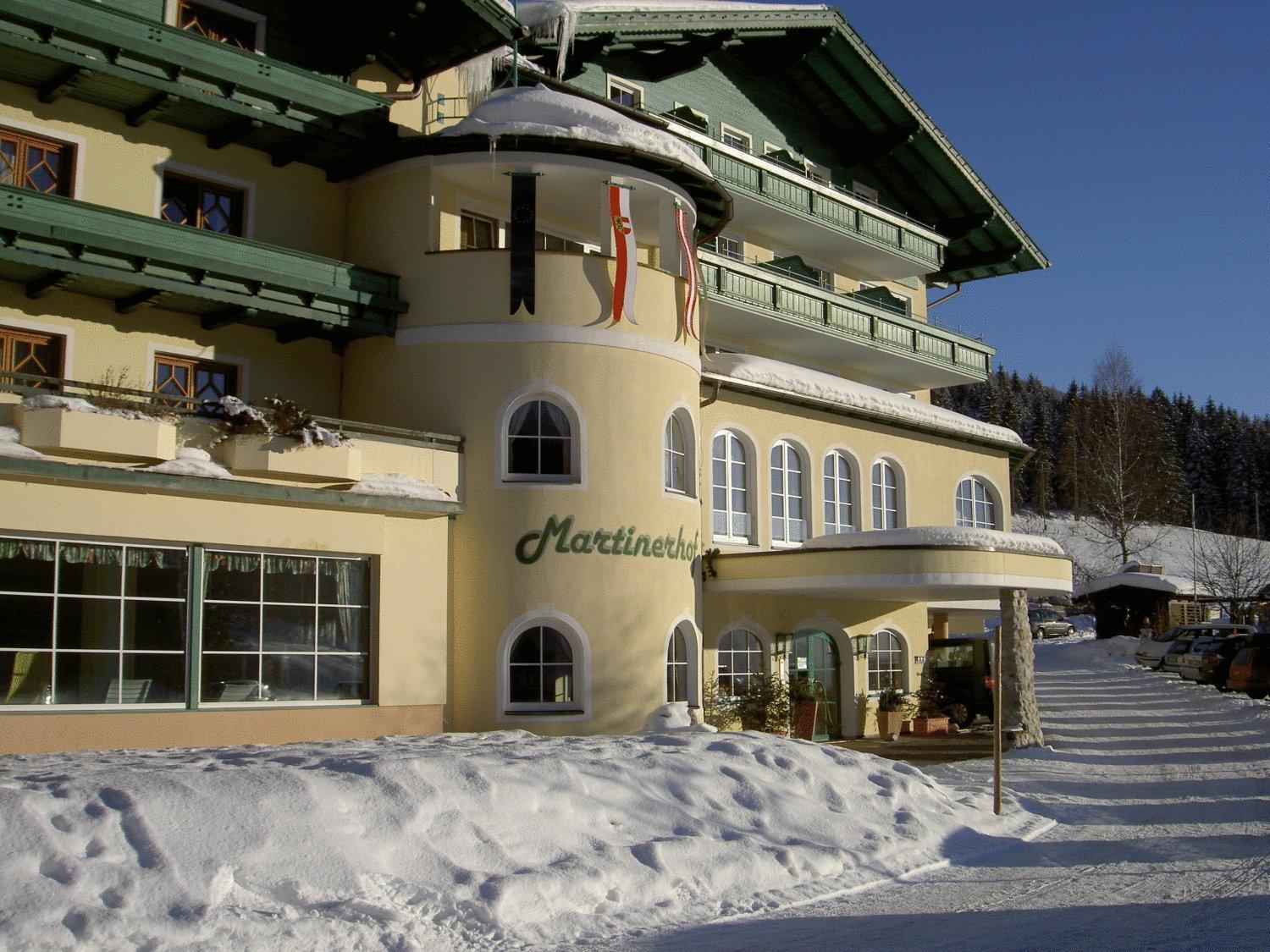 Wohlfühlresort und Feriengut Martinerhof Sankt Martin am Tennengebirge Exterior foto